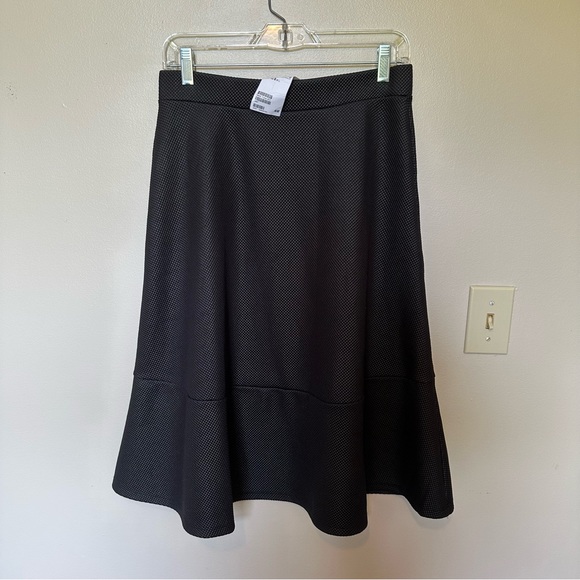 H&M Skirts Nwt Hm Black Textured Skirt Midi Poshmark